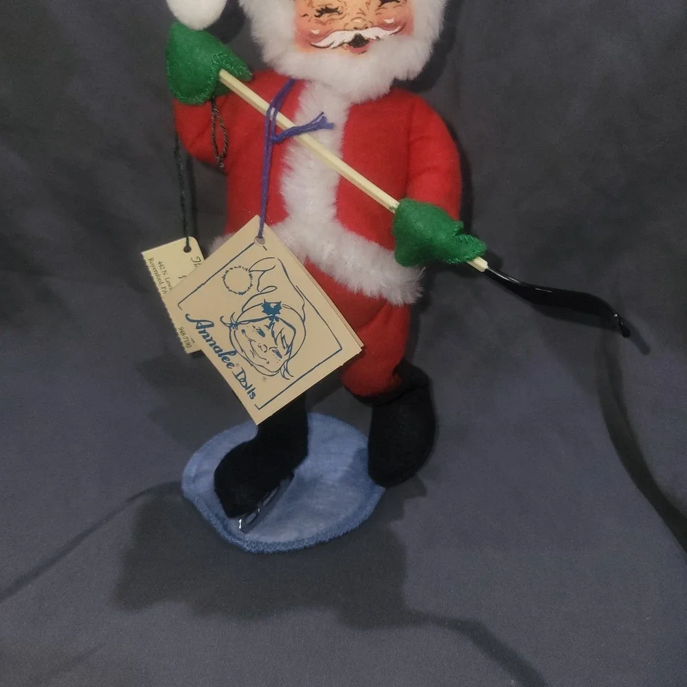 VTG 1999 Annalee Dolls Hockey Stick Santa Claus NWT